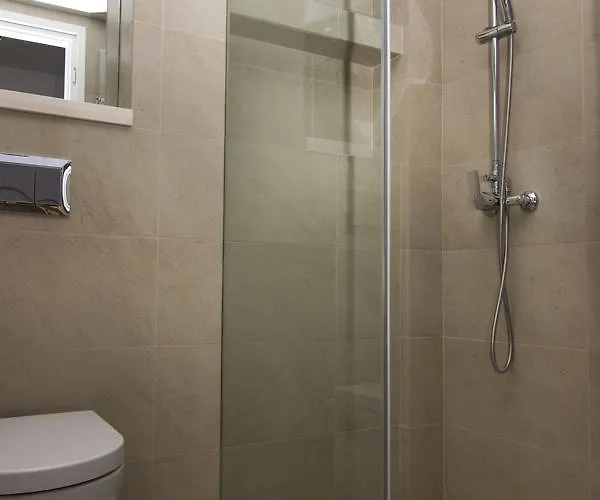 Apartamento Madena Stoúpa