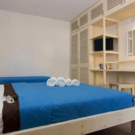 Madena Apartment *
