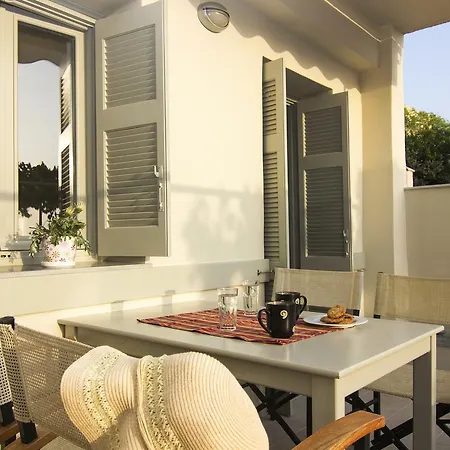 Madena Apartment *