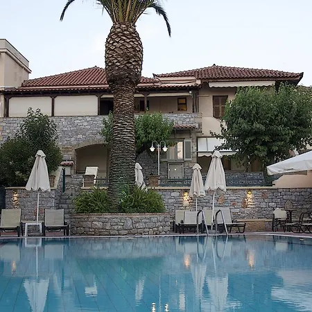 Madena Apartment Stoupa